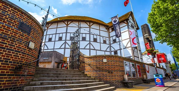 london-nightlife-for-the-curious-traveler-mid-content-4